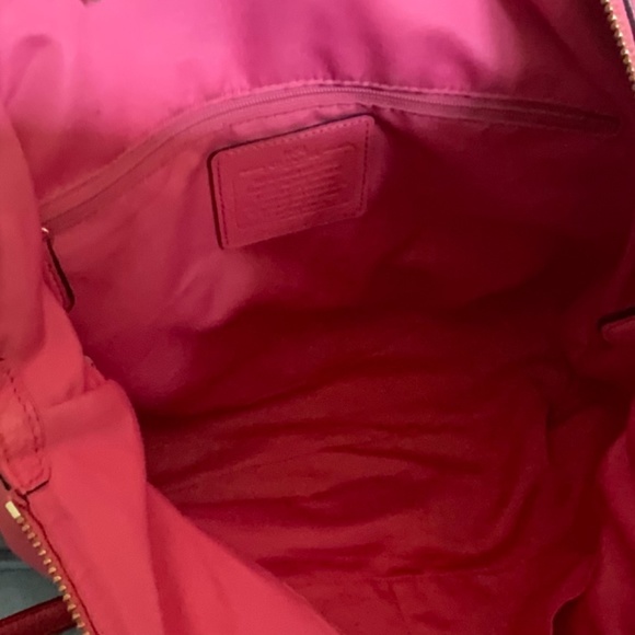 Coach Kelsey Pebbled Leather Medium Crossbody Satchel Tote - Dahlia Pink - Picture 5 of 8